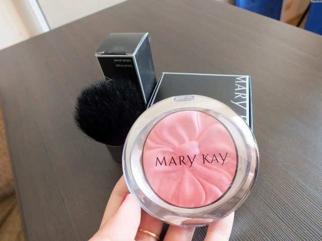 Пудры Mary Kay Sheer Dimensions: особенности использования